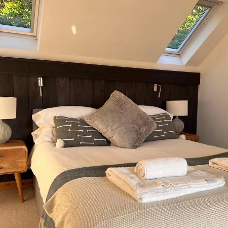 Dyfi Hideaway - Holiday Cottage Snowdonia - Stunning River & Valley Views - Ynyshir Machynlleth Exterior photo