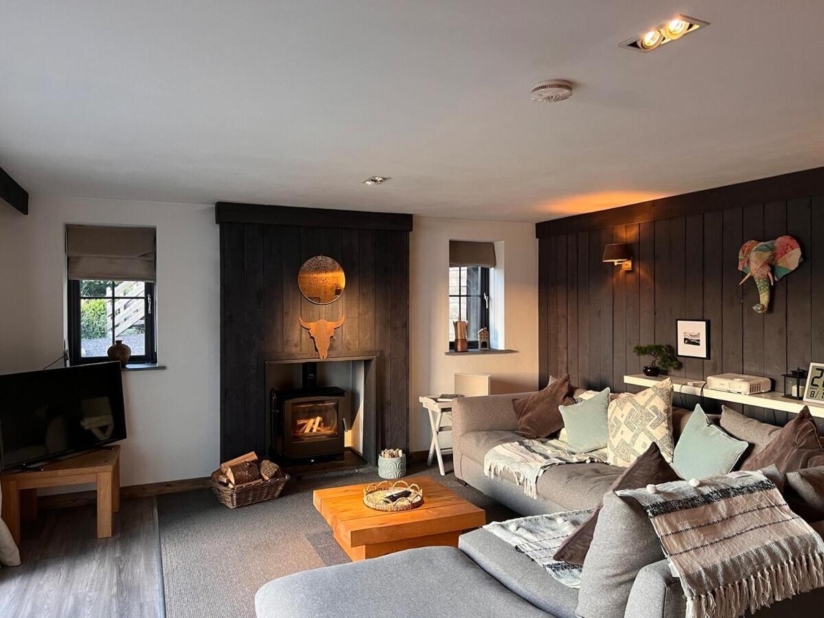 Dyfi Hideaway - Snowdonia - Stunning River & Valley Views - Ynyshir *