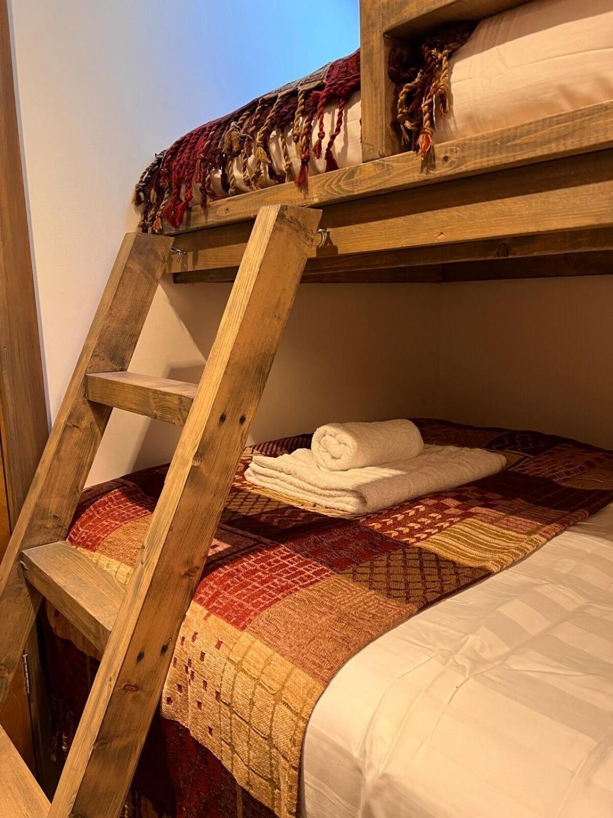 Dyfi Hideaway - Snowdonia - Stunning River & Valley Views - Ynyshir * Machynlleth