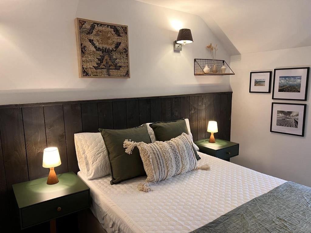 Dyfi Hideaway - Snowdonia - Stunning River & Valley Views - Ynyshir * Machynlleth
